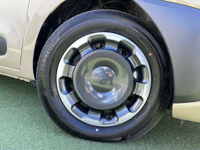 トヨタ シエンタ ハイブリッド Z 香川県 2024(令6)年 0.4万km ベージュ 純正９インチナビ　/(Bluetooth/フルセグTV)/パノラミックビューモニター/両側パワースライドドア　/レーダークルーズコントロール　/ステアリングヒーター/革巻きステアリング/ステアリングリモコン/シートヒーター/ブラインドスポットモニター　/レーンディパーチャーアラート/プリクラッシュセーフティ　/前後コーナーセンサー/LEDライト/オートハイビーム/オートライト/ＥＴＣ２．０/ナビ連動型ドラレコ/ISOFIX/スマートキー/プッシュスタート