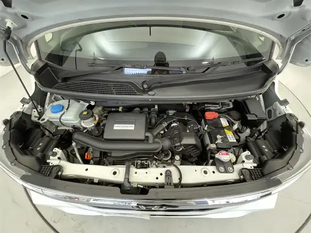 ホンダ Ｎ ＢＯＸ カスタム G L ホンダセンシング 滋賀県 2019(令1)年 4.3万km プラチナホワイトパール 純正９インチナビ/Bluetooth/CD/DVD/フルセグ/バックカメラ/片側電動スライドドア/LEDヘッドライト/ビルトインETC/純正マット/ドアバイザー/リアサンシェード/プッシュスタート/スマートキー/ステアリングリモコン/ホンダセンシング