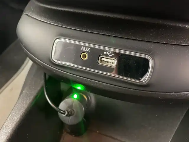 フィアット ５００Ｘ ポップスター 群馬県 2017(平29)年 4.7万km ベージュ 純正８型ナビ　フルセグＴＶ　バックカメラ　クルーズコントロール　前方ドライブレコーダー　ＬＥＤオートライト　横すべり防止機能　純正フロアマット　純正１７インチアルミホイール　ＥＴＣ　禁煙車