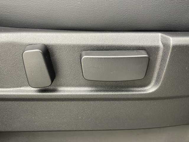 三菱 デリカＤ：５ シャモニー 群馬県 2025(令7)年 0.1千km 黒Ⅱ 登録済未使用車　４ＷＤ　バックカメラ　電動リアゲート　両側電動スライドドア　シートヒーター　ステアリングヒーター　ＢＳＷ　追従クルーズコントロール　衝突被害軽減システム　ハーフレザーシート　禁煙車