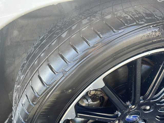 スバル レヴォーグ 1．6STIスポーツアイサイト ブラックセレ 新潟県 2019(令1)年 6.7万km クリスタルホワイトP ワンオーナー/純正メモリナビ/(Bluetooth/AM/FM/DVD)/フルセグTV/アイサイト/レーダークルーズコントロール/衝突軽減システム/ブラインドスポットアシスト/ハーフレザーシート/バックカメラ/サイドカメラ/STIフロントスポイラー/パドルシフト/メモリーパワーシート(運転席)/パワーシート(助手席)/デジタルインナーミラー/純正AW付サマータイヤ/純正フロアマット/ETC/LEDヘッドライト/LEDフォグライト/プッシュスタート