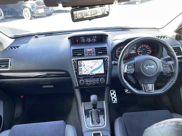 スバル レヴォーグ 1．6STIスポーツアイサイト ブラックセレ 新潟県 2019(令1)年 6.7万km クリスタルホワイトP ワンオーナー/純正メモリナビ/(Bluetooth/AM/FM/DVD)/フルセグTV/アイサイト/レーダークルーズコントロール/衝突軽減システム/ブラインドスポットアシスト/ハーフレザーシート/バックカメラ/サイドカメラ/STIフロントスポイラー/パドルシフト/メモリーパワーシート(運転席)/パワーシート(助手席)/デジタルインナーミラー/純正AW付サマータイヤ/純正フロアマット/ETC/LEDヘッドライト/LEDフォグライト/プッシュスタート