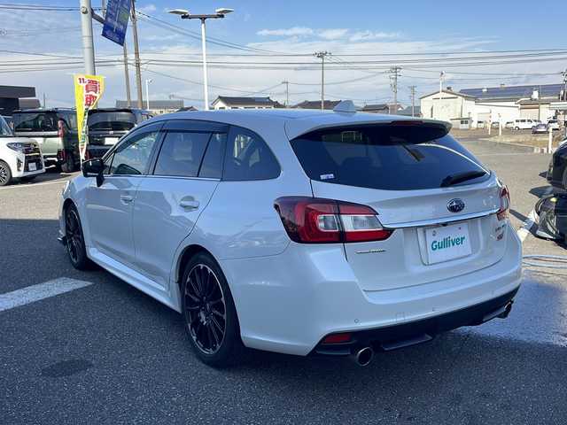 スバル レヴォーグ 1．6STIスポーツアイサイト ブラックセレ 新潟県 2019(令1)年 6.7万km クリスタルホワイトP ワンオーナー/純正メモリナビ/(Bluetooth/AM/FM/DVD)/フルセグTV/アイサイト/レーダークルーズコントロール/衝突軽減システム/ブラインドスポットアシスト/ハーフレザーシート/バックカメラ/サイドカメラ/STIフロントスポイラー/パドルシフト/メモリーパワーシート(運転席)/パワーシート(助手席)/デジタルインナーミラー/純正AW付サマータイヤ/純正フロアマット/ETC/LEDヘッドライト/LEDフォグライト/プッシュスタート