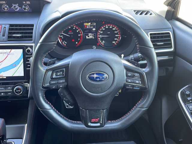 スバル レヴォーグ 1．6STIスポーツアイサイト ブラックセレ 新潟県 2019(令1)年 6.7万km クリスタルホワイトP ワンオーナー/純正メモリナビ/(Bluetooth/AM/FM/DVD)/フルセグTV/アイサイト/レーダークルーズコントロール/衝突軽減システム/ブラインドスポットアシスト/ハーフレザーシート/バックカメラ/サイドカメラ/STIフロントスポイラー/パドルシフト/メモリーパワーシート(運転席)/パワーシート(助手席)/デジタルインナーミラー/純正AW付サマータイヤ/純正フロアマット/ETC/LEDヘッドライト/LEDフォグライト/プッシュスタート