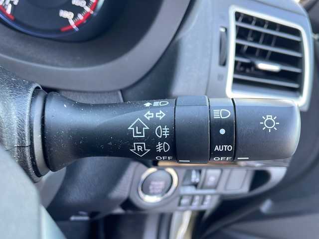 スバル レヴォーグ 1．6STIスポーツアイサイト ブラックセレ 新潟県 2019(令1)年 6.7万km クリスタルホワイトP ワンオーナー/純正メモリナビ/(Bluetooth/AM/FM/DVD)/フルセグTV/アイサイト/レーダークルーズコントロール/衝突軽減システム/ブラインドスポットアシスト/ハーフレザーシート/バックカメラ/サイドカメラ/STIフロントスポイラー/パドルシフト/メモリーパワーシート(運転席)/パワーシート(助手席)/デジタルインナーミラー/純正AW付サマータイヤ/純正フロアマット/ETC/LEDヘッドライト/LEDフォグライト/プッシュスタート