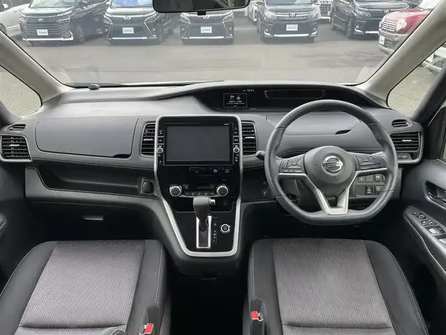 日産 セレナ ハイウェイスター Vセレクション 山口県 2018(平30)年 5.9万km ブリリアントホワイトパール 純正ナビ/フルセグ/エマージェンシーブレーキ/インテリジェントパーキングアシスト/純正ドライブレコーダー/クルーズコントロール/ETC/ハンズフリーオートスライドドア/両側パワースライドドア/コーナーセンサー/バックカメラ/全周囲カメラ/電動格納ミラー/純正フロアマット/ドアバイザー