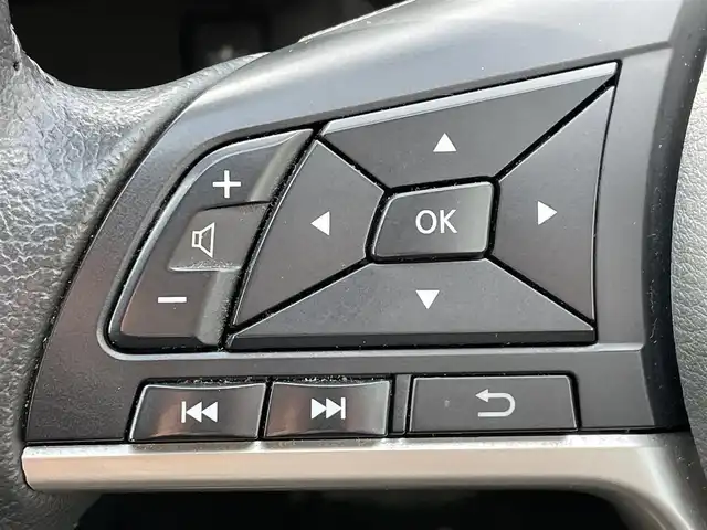 日産 セレナ ハイウェイスター Vセレクション 山口県 2018(平30)年 5.9万km ブリリアントホワイトパール 純正ナビ/フルセグ/エマージェンシーブレーキ/インテリジェントパーキングアシスト/純正ドライブレコーダー/クルーズコントロール/ETC/ハンズフリーオートスライドドア/両側パワースライドドア/コーナーセンサー/バックカメラ/全周囲カメラ/電動格納ミラー/純正フロアマット/ドアバイザー