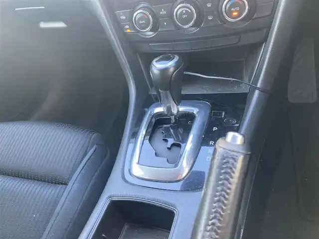 マツダ アテンザ ワゴン XD 愛知県 2014(平26)年 11.4万km メテオグレーマイカ 車検　令和9年12月/シティーブレーキサポート/リアビークルモニタリング/純正SDナビTV/DVDビデオ&CD/地デジ　フルセグ/Bluetoothオーディオ/バックカメラ/ステアシフト/インテリキー/プッシュスタート/キセノンヘッドライト/オートライト/スマートインETC/ステアリングスイッチ/レーダークルーズコントロール/社外18インチアルミ