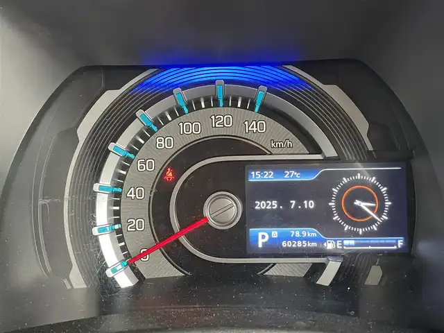 スズキ ハスラー HYBRID X 茨城県 2020(令2)年 6.1万km デニムブルー ガンメタリック 2トーン スズキセーフティサポート/純正ナビ/　AM FM CD DVD Bluetooth USB/LEDオートヘッドライト/シートヒーター(前席)/革巻きステアリング/ステアリングスイッチ/純正15インチアルミホイール/リアクリアランスソナー/スマートキー2本/フロントフォグランプ/フルセグTV/アラウンドビューモニター