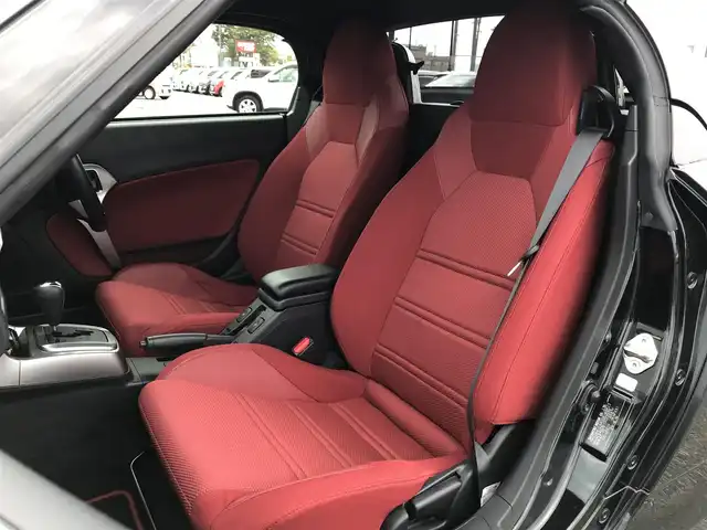 ダイハツ コペン セロ 鳥取県 2018(平30)年 3.6万km ブラックマイカメタリック 登録時35108km/純正７インチメモリナビ（NSZN-W68D）/（AM/FM/CD/DVD/BT/フルセグTV）/電動オープンカー/HKSマフラー/シートヒーター/バックカメラ/スマートキー/プッシュスタートボタン/アイドリングストップ/純正フロアマット/純正１６インチアルミホイール/純正LEDヘッドライト/ETC/ドライブレコーダー/横滑り防止装置/盗難防止装置/保証書/取扱説明書