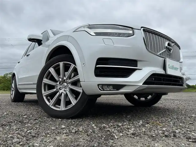 ボルボ ＸＣ９０ T6 AWD インスクリプション 兵庫県 2019(令1)年 6.8万km パール ワンオーナー/純正ナビ/全方位モニター/ハーマンカードンサウンドスピーカー/白革シート/ステアリングヒーター/パワーシート＆シートエアコン/パーキングアシスト/自動駐車/コーナリングライト/ブラインドスポット/ヘッドアップディスプレイ/レーダークルーズ