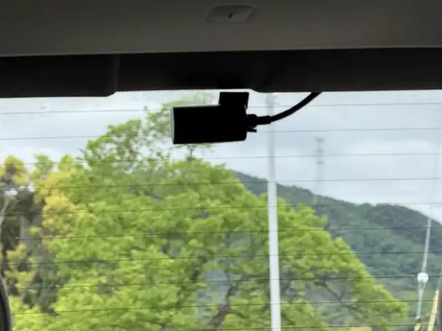 ボルボ ＸＣ９０ T6 AWD インスクリプション 兵庫県 2019(令1)年 6.8万km パール ワンオーナー/純正ナビ/全方位モニター/ハーマンカードンサウンドスピーカー/白革シート/ステアリングヒーター/パワーシート＆シートエアコン/パーキングアシスト/自動駐車/コーナリングライト/ブラインドスポット/ヘッドアップディスプレイ/レーダークルーズ