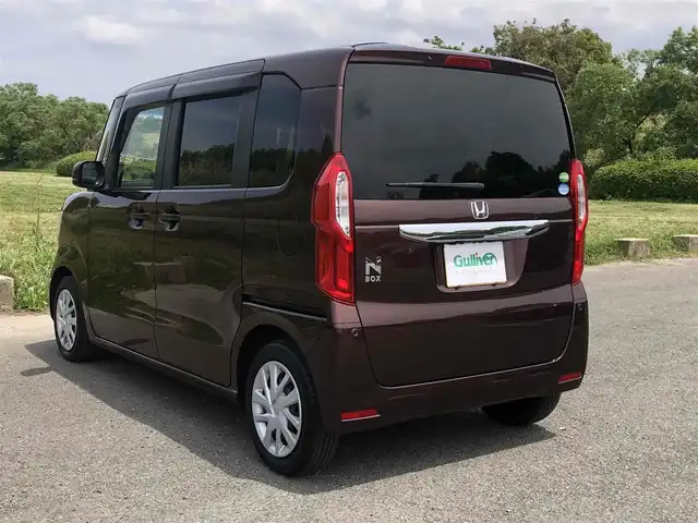 ホンダ Ｎ ＢＯＸ G L ホンダセンシング 福岡県 2019(令1)年 5.8万km プレミアムアガットブラウンP 純正ディスプレイオーディオ【WX-171CP】/　TV/CD/Bluetooth/HDMI/バックカメラ/アイドリングストップ/ウィンカーミラー/ドアバイザー/プッシュスタート/片側パワースライドドア/ETC/LEDヘッドライト/ドライブレコーダー【ZDR-012】/保証書/取扱説明書/ホンダセンシング/・衝突軽減ブレーキ（CMBS）/・誤発進抑制機能/・後方誤発進抑制機能/・歩行者事故低減ステアリング/・ACC（アダプティブクルーズコントロール）/・LKAS（車線維持支援システム）/・路外逸脱抑制機能/・先行車発進お知らせ機能/・標識認識機能/・オートハイビーム