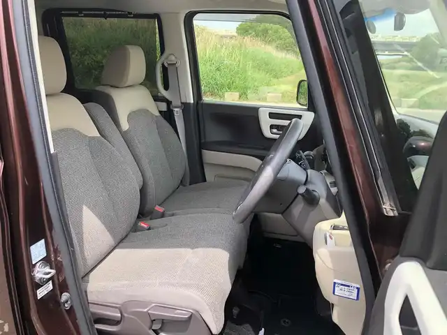 ホンダ Ｎ ＢＯＸ G L ホンダセンシング 福岡県 2019(令1)年 5.8万km プレミアムアガットブラウンP 純正ディスプレイオーディオ【WX-171CP】/　TV/CD/Bluetooth/HDMI/バックカメラ/アイドリングストップ/ウィンカーミラー/ドアバイザー/プッシュスタート/片側パワースライドドア/ETC/LEDヘッドライト/ドライブレコーダー【ZDR-012】/保証書/取扱説明書/ホンダセンシング/・衝突軽減ブレーキ（CMBS）/・誤発進抑制機能/・後方誤発進抑制機能/・歩行者事故低減ステアリング/・ACC（アダプティブクルーズコントロール）/・LKAS（車線維持支援システム）/・路外逸脱抑制機能/・先行車発進お知らせ機能/・標識認識機能/・オートハイビーム