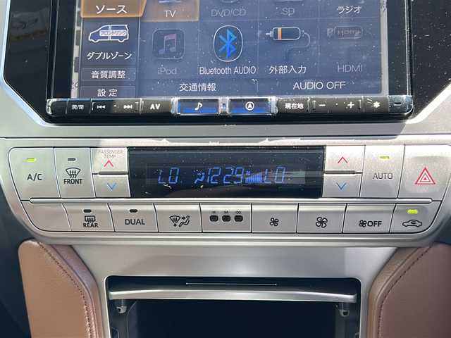 トヨタ ランドクルーザー プラド TX-L 70thアニバーサリーLTD 山形県 2021(令3)年 4.3万km ブラック ４WD/社外9インチメモリーナビ（BLUETOOTH/オーディオ/CD/DVD/フルセグ)/レーダークルーズコントロール/衝突被害軽減システム/DN席パワーシート/DN席シートヒーター/DN席エアシート/ビルトインETC/スマートキー/Fフォグ/純正アルミホイール/サイドステップ/レーンキープアシスト/横滑り防止装置/ドアバイザー/電動格納ミラー