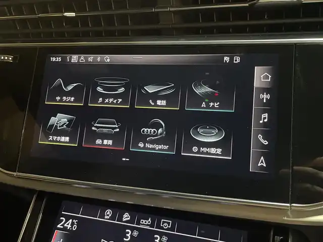 アウディ Ｑ８ 55TFSIクワトロ デビューPKG Sライン 愛知県 2020(令2)年 4.3万km ディープブラックパールエフェクト サンルーフ　/バーチャルコクピット　/マトリクスＬＥＤ　/ＢＡＮＧ＆ＯＬＵＦＳＥＮサウンド　/純正ナビ　/Ｂｌｕｅｔｏｏｔｈ　/フルセグＴＶ　/３６０度カメラ　/ＡＤＡ　/ＡＣＣ　/ＬＫＡ　/ＢＳＭ　/ＡＬＡ　/ドライブレコーダー/パワーバックドア/アイドリングストップ/ウィンカーミラー/プッシュスタート