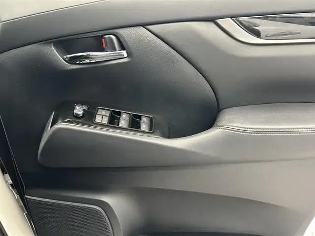 トヨタ ヴェルファイア Z 鹿児島県 2019(平31)年 2.2万km ホワイトパールクリスタルシャイン 純正ナビ【NSZN-Z68T】/（フルセグTV/CD/DVD/FM/AM/BT）/トヨタセーフティセンス/・プリクラッシュセーフティ/・レーントレーシングアシスト/・レーンディパーチャーアラート/・レーダークルーズコントロール/・オートマチックハイビーム/バックカメラ/クリアランスソナー/電動パーキングブレーキ/オートブレーキホールド/両側パワースライドドア/革巻きステアリング/ステアリングリモコン/LEDヘッドライト/デジタルインナーミラー/ETC