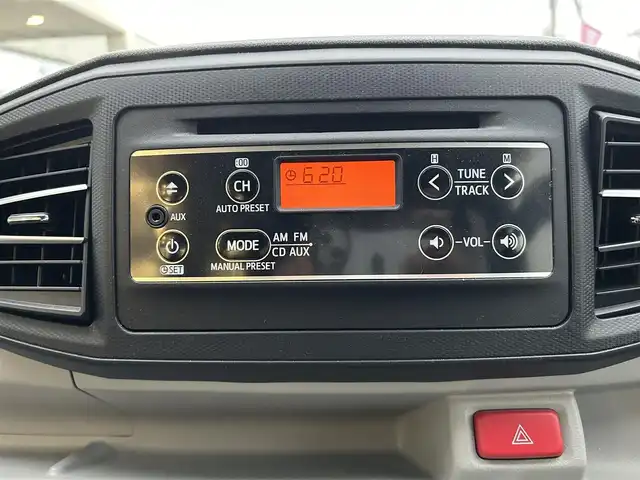 ダイハツ ミラ イース X SAⅢ 埼玉県 2019(令1)年 1.5万km ブライトシルバーメタリック ワンオーナー/純正オーディオ/（AM/FM/CD）/パワーステアリング/パワーウィンドウ/横滑り防止機能/純正フロアマット/純正ドアバイザー/オートライト/オートマチックハイビーム/社外ETC/車両説明書/保証書