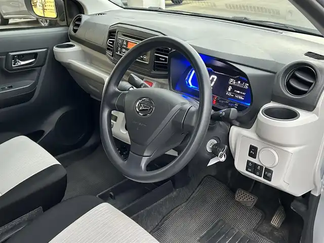 ダイハツ ミラ イース X SAⅢ 埼玉県 2019(令1)年 1.5万km ブライトシルバーメタリック ワンオーナー/純正オーディオ/（AM/FM/CD）/パワーステアリング/パワーウィンドウ/横滑り防止機能/純正フロアマット/純正ドアバイザー/オートライト/オートマチックハイビーム/社外ETC/車両説明書/保証書