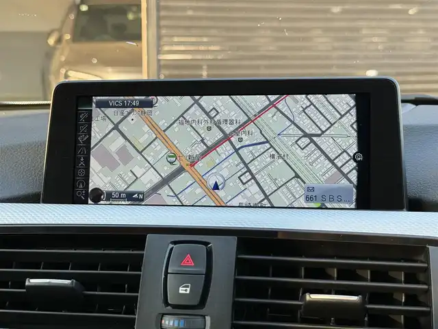 ＢＭＷ ４３５ｉ カブリオレ Mスポーツ 静岡県 2014(平26)年 5.3万km アルピンホワイトⅢ 赤革シート/ヘッドアップディスプレイ/純正ナビ/(CD/DVD/Bluetooth/ワンセグ)/衝突被害軽減システム/バックカメラ/クルーズコントロール/レーンキープアシスト/PDC/メモリー付パワーシート/シートヒーター/コンフォートアクセス/ETC/純正フロアマット/純正19インチアルミホイール/保証書/取説/スペアキー