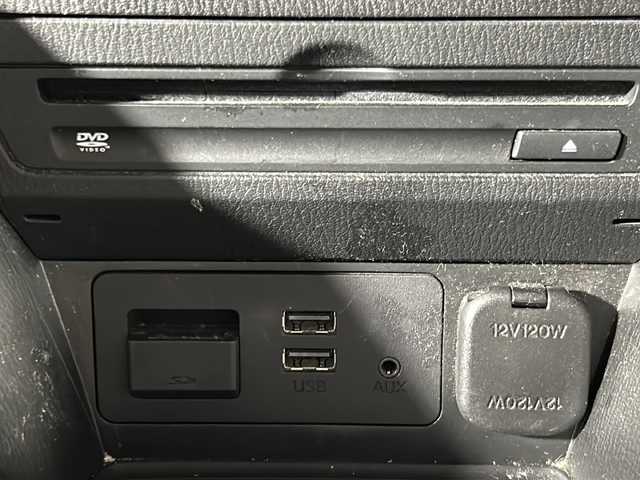 マツダ ＣＸ－３ 20SプロアクティブSパッケージ 沖縄県 2018(平30)年 4.4万km ソウルレッドクリスタルM 県外仕入　/禁煙車　/純正ナビ（フルセグ，ＢＴ，ＣＤ／ＤＶＤ，ラジオ）　/３６０°ビューモニター　/コーナーセンサー　/ＨＵＤ(ヘッドアップディスプレイ)　/レーダークルーズコントロール/ＵＳＢポート　/パワーシート　/ハーフレザーシート　/パドルシフト/オートライト/オートワイパー/シートヒーター/電動パーキングブレーキ/プッシュスタート/ビルドインETC/ドライブレコーダー/LEDヘッドライト/純正１８インチアルミホイール