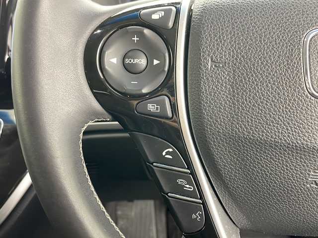 ホンダ オデッセイ アブソルート ホンダセンシング 道央・札幌 2020(令2)年 2.7万km プラチナホワイトパール ・4WD/・純正9インチナビ&TV&DVD&CD&SD&BT&HDMI/・バックカメラ/・純正11.6インチリヤフリップダウンモニター/・両側パワースライドドア/・ホンダセンシング/・アダプティブクルーズコントロール/・衝突軽減ブレーキ/・先行車発進お知らせ/・路外逸脱抑制システム/・レーンキープアシスト/・標識認識機能/・横滑り防止/・アイドリングストップ/・運転席パワーシート/・ハーフレザーシート/・ビルトインETC2.0/・パドルシフト/・ドアバイザー/・電格ミラー/・ドアミラーヒーター/・純正フロアマット/・LEDヘッドライト/・LEDフォグ/・オートライト/・スマートキー/・純正エンジンスターター/・純正AW夏タイヤ積込