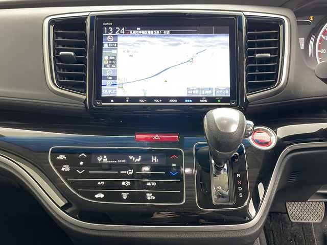 ホンダ オデッセイ アブソルート ホンダセンシング 道央・札幌 2020(令2)年 2.7万km プラチナホワイトパール ・4WD/・純正9インチナビ&TV&DVD&CD&SD&BT&HDMI/・バックカメラ/・純正11.6インチリヤフリップダウンモニター/・両側パワースライドドア/・ホンダセンシング/・アダプティブクルーズコントロール/・衝突軽減ブレーキ/・先行車発進お知らせ/・路外逸脱抑制システム/・レーンキープアシスト/・標識認識機能/・横滑り防止/・アイドリングストップ/・運転席パワーシート/・ハーフレザーシート/・ビルトインETC2.0/・パドルシフト/・ドアバイザー/・電格ミラー/・ドアミラーヒーター/・純正フロアマット/・LEDヘッドライト/・LEDフォグ/・オートライト/・スマートキー/・純正エンジンスターター/・純正AW夏タイヤ積込