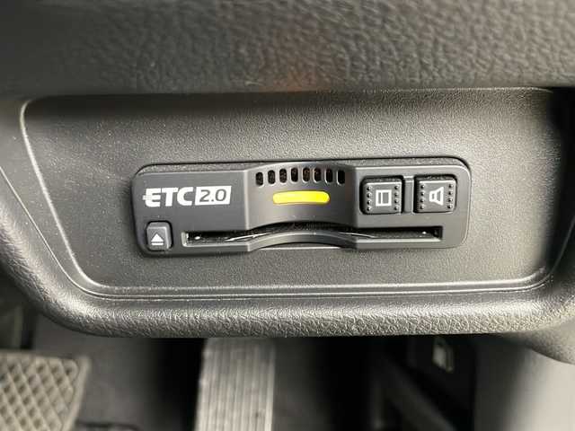 ホンダ オデッセイ アブソルート ホンダセンシング 道央・札幌 2020(令2)年 2.7万km プラチナホワイトパール ・4WD/・純正9インチナビ&TV&DVD&CD&SD&BT&HDMI/・バックカメラ/・純正11.6インチリヤフリップダウンモニター/・両側パワースライドドア/・ホンダセンシング/・アダプティブクルーズコントロール/・衝突軽減ブレーキ/・先行車発進お知らせ/・路外逸脱抑制システム/・レーンキープアシスト/・標識認識機能/・横滑り防止/・アイドリングストップ/・運転席パワーシート/・ハーフレザーシート/・ビルトインETC2.0/・パドルシフト/・ドアバイザー/・電格ミラー/・ドアミラーヒーター/・純正フロアマット/・LEDヘッドライト/・LEDフォグ/・オートライト/・スマートキー/・純正エンジンスターター/・純正AW夏タイヤ積込