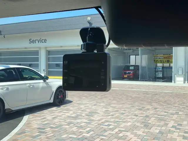 スズキ ワゴンＲ スマイル HYBRID X 三重県 2024(令6)年 0.1千km インディゴブルーメタリック/ホワイト2トーン デュアルカメラブレーキサポート（DCBS）/誤発信抑制機能/車線逸脱警報機能/ふらつき警報機能/先行車発進お知らせ機能/ハイビームアシスト/後退時ブレーキサポート/後方誤発進抑制機能/リヤパーキングセンサー/カロッツエリア8インチナビ/フルセグ/Bluetooth/DVD再生/バックカメラ/両側電動スライドドア/LEDヘッドライト/LEDフォグライト/スマートキー×2/プッシュスタート/シートヒーター/ドライブレコーダー/ETC