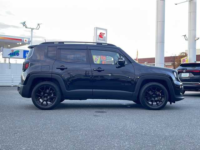 クライスラー・ジープ ジープ レネゲード リミテッド 佐賀県 2022(令4)年 2.2万km 黒 純正ナビ/フルセグTV/Bluetooth接続/バックモニター/レザーシート/シートヒーター/ステアリングヒーター/衝突被害軽減ブレーキ/アダプティブクルーズコントロール/ブラインドスポットモニター/レーンキープアシスト/パークセンス/アイドリングストップ/スマートキー×2/プッシュスタート/前後ドライブレコーダー