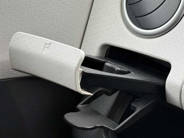 日産 モコ X 佐賀県 2014(平26)年 12.2万km アーバンブラウン 純正SDナビ/（AM FM CD DVD Bluetooth フルセグテレビ）/バックカメラ/ETC/革巻きステアリング/純正14インチアルミホイール/純正フロアマット/プッシュスタート/スマートキー/ドアバイザー/横滑り防止装置/アイドリングストップ