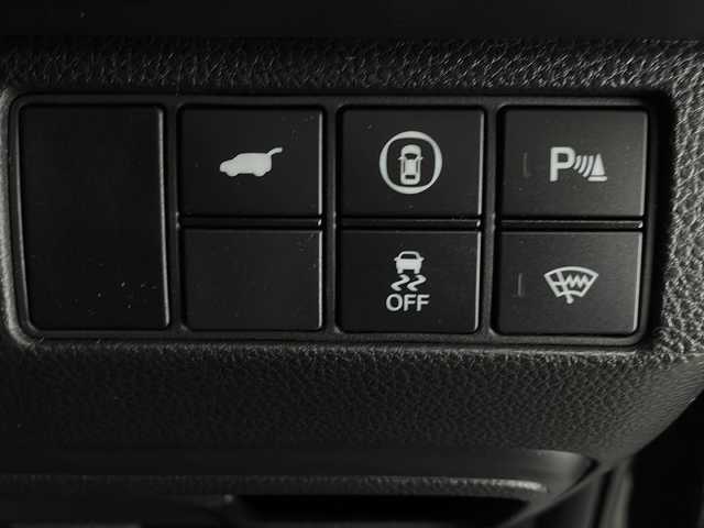 ホンダ ヴェゼル ハイブリッド e:HEV Z 宮崎県 2021(令3)年 3.4万km クリスタルブラックパール 禁煙車/ホンダセンシング/純正9型ディスプレイオーディオナビTV/（HONDA CONNECT/Bluetooth/FMAM/USB/フルセグTV)/純正バックカメラ/純正ビルトイン2.0ETC/純正ドライブレコーダー/純正LEDオートライト/純正LEDフォグ/純正18インチアルミ/純正フロアマット/アダプティブクルーズコントロール/レーンディパーチャーアラート/ブラインドスポットモニター/クリアランスソナー/パワーバックドア/前席シートヒーター/ステアリングヒーター/ハーフレザーシート/デュアルオートエアコン/パドルシフト/スマートキー/プッシュエンジンスタート/スペアキー/新車時保証書/取扱い説明書