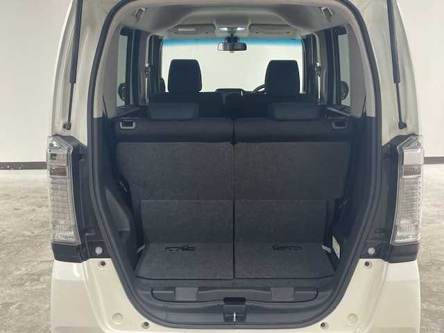 ホンダ Ｎ ＢＯＸ カスタム G Lパッケージ 静岡県 2016(平28)年 9.3万km プレミアムホワイトパールⅡ 純正ナビ（VXM－１６４VFi）/CD/DVD/AM/FM・Bluetooth/両側パワースライドドア/フルセグテレビ/あんしんパッケージ/・シティブレーキアクティブシステム（低速域衝突軽減ブレーキ＋　　　　　　誤発進抑制機能）/・前席用i-サイドエアバッグシステム〈容量変化タイプ〉＋サイドカーテンエアバッグシステム（前席/後席対応）/・スマートキー/・バイザー/・フロアマット
