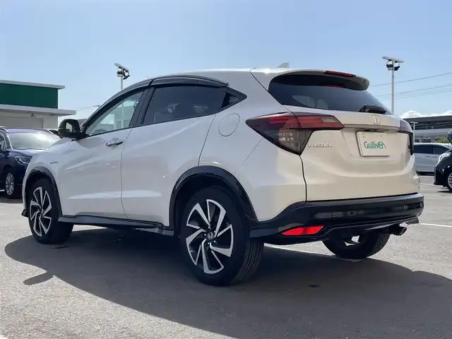 ホンダ ヴェゼル ハイブリッド RS ホンダセンシング 東京都 2019(令1)年 2.4万km プラチナホワイトパール アルパインナビ/バックモニター/シティブレーキアクティブシステム/路外逸脱抑制機能/アダプティブクルーズコントロール/シートヒーター/ＥＴＣ/ドライブレコーダー/ステアリングスイッチ