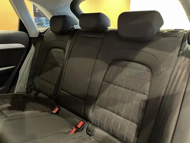 アウディ Ｑ３ 2．0 TFSI クワトロ 180PS 道央・札幌 2019(平31)年 5.5万km グレイシアホワイトメタリック グレイシアホワイトメタリック/MMIナビゲーション/LEDヘッドライト/アシスタンスパッケージ/　・クルーズコントロール/　・レーンアシスト/　・ハイビームアシスト/　・サイドアシスト/オートマチックテールゲート/電動フロントシート/シートヒーター/フルセグテレビ/DVD/SD/BT/バックカメラ/パーキングエイド