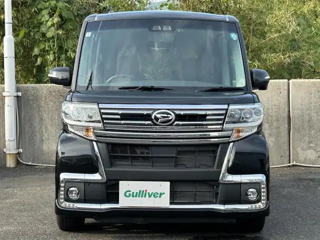 ダイハツ タント カスタム RS トップED SA Ⅲ 長崎県 2017(平29)年 8.8万km ブラックマイカメタリック 社外SDナビ(FM/AM/ワンセグ/CD/DVD/BT)/ビルトインETC/SRSダブル+サイドエアバッグ/スマートアシストIII/ビルトインETC/両側パワスラ/革巻きステアリング/ステアリングスイッチ/オートライト/オートハイビーム/ダイハツビークルスタビリティコントロールシステム/純正15インチアルミホイール/社外フロアマット/プッシュスタート/スマートキー/ターボ