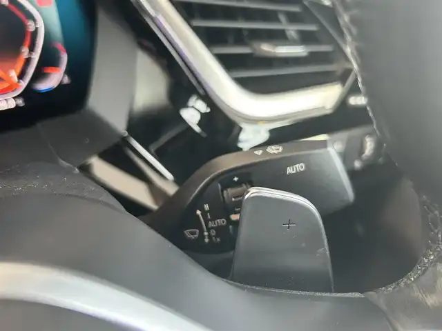 ＢＭＷ Ｚ４ sDrive20i Mスポーツ 茨城県 2019(令1)年 3.2万km サファイアブラックP フロントリップスポイラー(3D)/社外19インチAW(カールソン)/パドルシフト/Fドラレコ/ワイヤレスチャージング/アンビエントライト/ライブコックピット/イノベーションパッケージ/-アダプティブLEDヘッドライト/-ハイビームアシスト/-HUD/ドライビングアシスト/ACC/電動シート（M付）