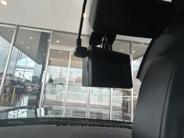 ＢＭＷ Ｚ４ sDrive20i Mスポーツ 茨城県 2019(令1)年 3.2万km サファイアブラックP フロントリップスポイラー(3D)/社外19インチAW(カールソン)/パドルシフト/Fドラレコ/ワイヤレスチャージング/アンビエントライト/ライブコックピット/イノベーションパッケージ/-アダプティブLEDヘッドライト/-ハイビームアシスト/-HUD/ドライビングアシスト/ACC/電動シート（M付）