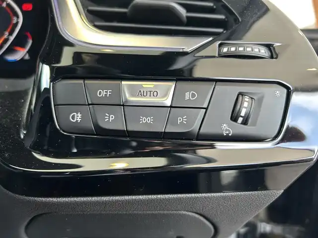 ＢＭＷ Ｚ４ sDrive20i Mスポーツ 茨城県 2019(令1)年 3.2万km サファイアブラックP フロントリップスポイラー(3D)/社外19インチAW(カールソン)/パドルシフト/Fドラレコ/ワイヤレスチャージング/アンビエントライト/ライブコックピット/イノベーションパッケージ/-アダプティブLEDヘッドライト/-ハイビームアシスト/-HUD/ドライビングアシスト/ACC/電動シート（M付）