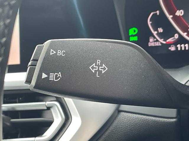 ＢＭＷ ３２０ｄ xDrive Mスポーツ 埼玉県 2020(令2)年 3万km サファイアブラックP ワンオーナー/半黒革シート/アクティブクルーズコントロール/純正HDDナビ/(Bluetooth/USB)/シートヒーター/メモリー付パワーシート/Ａｐｐｌｅ　Ｃａｒ　Ｐｌａｙ/全方位カメラ/ブラインドスポットモニター/ミラーＥＴＣ/ＬＥＤランプ