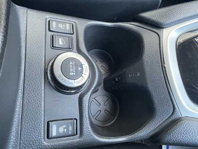 日産 エクストレイル 20X エマージェンシーブレーキ 宮城県 2017(平29)年 9.1万km ダイヤモンドブラック (株)IDOMが運営する【じしゃロン宇都宮店】の自社ローン専用車両になります。こちらは現金またはオートローンご利用時の価格です。自社ローンご希望の方は別途その旨お申付け下さい/純正ナビ/バックカメラ/フルセグ/Ｂｌｕｅｔｏｏｔｈ/ＤＶＤ/ＥＴＣ/カプロンシート/シートヒーター/エアシート/スマートキー/スペアキー/ＬＥＤヘッドライト/オートライト/４ＷＤ