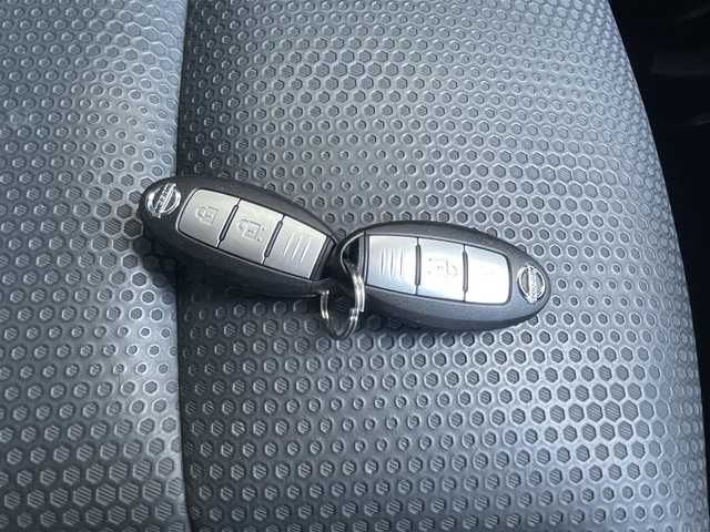 日産 エクストレイル 20X エマージェンシーブレーキ 宮城県 2017(平29)年 9.1万km ダイヤモンドブラック (株)IDOMが運営する【じしゃロン宇都宮店】の自社ローン専用車両になります。こちらは現金またはオートローンご利用時の価格です。自社ローンご希望の方は別途その旨お申付け下さい/純正ナビ/バックカメラ/フルセグ/Ｂｌｕｅｔｏｏｔｈ/ＤＶＤ/ＥＴＣ/カプロンシート/シートヒーター/エアシート/スマートキー/スペアキー/ＬＥＤヘッドライト/オートライト/４ＷＤ