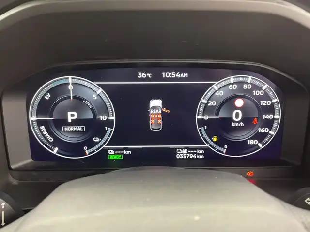 三菱 アウトランダー ＰＨＥＶ P 鹿児島県 2022(令4)年 3.6万km ホワイトダイヤモンド 純正ナビ/（BT/フルセグTV）/BOSEプレミアムサウンド/全方位カメラ/電動リアゲート/マイパイロット/ブラックレザーシート/パワーシート/シートヒーター/ルーフレール/ルーフキャリア/オートライト/オートマチックハイビーム/スマートキー/プッシュスタート