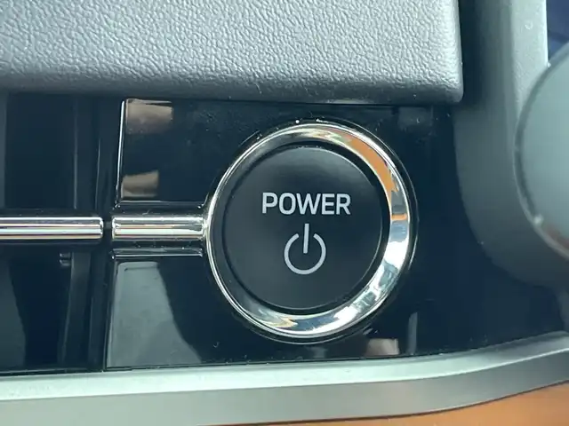 三菱 アウトランダー ＰＨＥＶ P 鹿児島県 2022(令4)年 3.6万km ホワイトダイヤモンド 純正ナビ/（BT/フルセグTV）/BOSEプレミアムサウンド/全方位カメラ/電動リアゲート/マイパイロット/ブラックレザーシート/パワーシート/シートヒーター/ルーフレール/ルーフキャリア/オートライト/オートマチックハイビーム/スマートキー/プッシュスタート