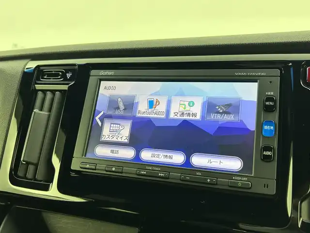 ホンダ Ｎ ＷＧＮ カスタム G Lパッケージ 千葉県 2016(平28)年 7.6万km プレミアムベルベットパープル・パール 禁煙車/クルーズコントロール/純正メモリナビ/・型番：VXM-174VFXi/・CD/DVD/USB/Bluetooth/フルセグTV/・バックカメラ/・ビルトインETC/革巻きステアリング/・ステアリングスイッチ/純正フロアマット/純正ドアバイザー/純正14インチAW/電動格納ウインカーミラー/オートライト/・HIDヘッドライト/・LEDフォグランプ/プッシュスタート/・スマートキー