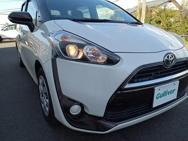 トヨタ シエンタ G 福井県 2016(平28)年 5.8万km ホワイトパールクリスタルシャイン 純正SDナビ（NSZT-W64）/・（フルセグTV/CD/DVD/Bluetooth）/バックカメラ/両側パワースライドドア/ETC/ドライブレコーダー/ライトレベライザー/電動格納ウィンカーミラー/ステアリングリモコン/スマートキー/スペアキー