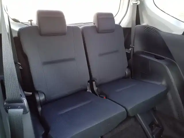 トヨタ シエンタ G 福井県 2016(平28)年 5.8万km ホワイトパールクリスタルシャイン 純正SDナビ（NSZT-W64）/・（フルセグTV/CD/DVD/Bluetooth）/バックカメラ/両側パワースライドドア/ETC/ドライブレコーダー/ライトレベライザー/電動格納ウィンカーミラー/ステアリングリモコン/スマートキー/スペアキー