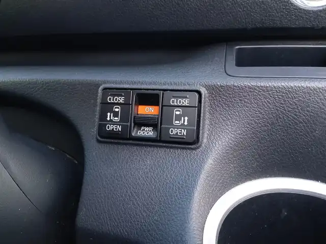 トヨタ シエンタ G 福井県 2016(平28)年 5.8万km ホワイトパールクリスタルシャイン 純正SDナビ（NSZT-W64）/・（フルセグTV/CD/DVD/Bluetooth）/バックカメラ/両側パワースライドドア/ETC/ドライブレコーダー/ライトレベライザー/電動格納ウィンカーミラー/ステアリングリモコン/スマートキー/スペアキー