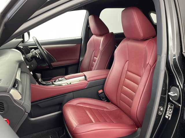 レクサス ＲＸ 200t Fスポーツ 兵庫県 2016(平28)年 6.1万km グラファイトブラックガラスフレーク ・12.3インチナビ/CD/DVD/USB/SD/TV/Bluetooth/・パノラミックビューモニター/・ビルトインETC2.0/・ドライブレコーダー/・Lexus　Safety　System/・プリクラッシュセーフティ/・レーンディパーチャーアラート/・レーンキーピングアシスト/・レーダークルーズコントロール/・オートマチックハイビーム/・ブラインドスポットモニター/・クリアランスソナー/・パワーバックドア/・レザーシート/・全席パワーシート/・全席シートヒーター/・前席ベンチレーション/・AC100V電源/・パドルシフト/・三眼LEDヘッドライト/・オートライト/・スマートキー/・プッシュスタート/・パドルシフト/・純正20インチアルミホイール