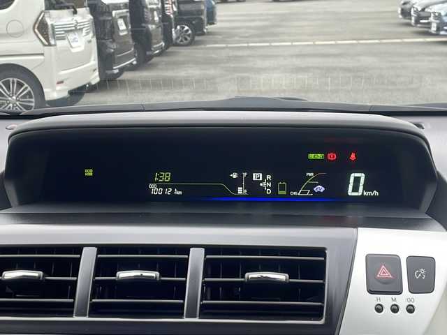 トヨタ プリウス α S ツーリングセレクション 熊本県 2012(平24)年 10.1万km ブラック (株)IDOMが運営する【じしゃロン熊本店】の自社ローン専用車両になります。/こちらは現金またはオートローンご利用時の価格です。自社ローンご希望の方は別途その旨お申付け下さい /純正ナビ（ＣＤ　ＤＶＤ　ＴＶ　ＢＴ）　/バックカメラ　/ＬＥＤヘッドライト　/ビルトインＥＴＣ　/ドライブレコーダー　/Ｗ＋サイドエアバッグ　/カーテンエアバッグ　/ステアリングスイッチ　/プッシュスタート